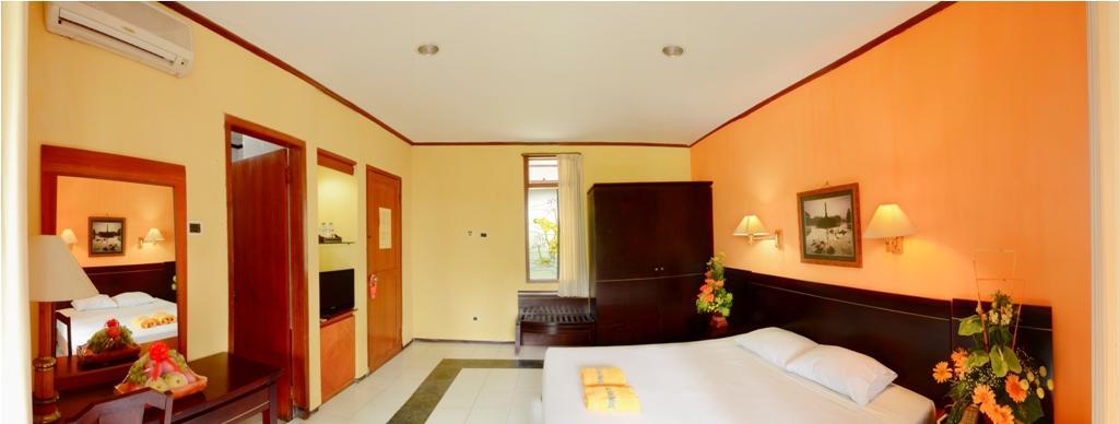 Hotel Tidar Malang Kültér fotó