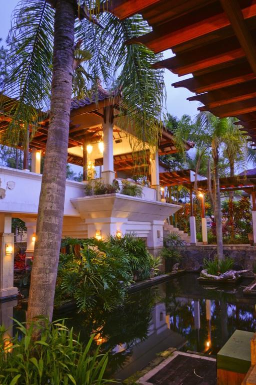 Hotel Tidar Malang Kültér fotó